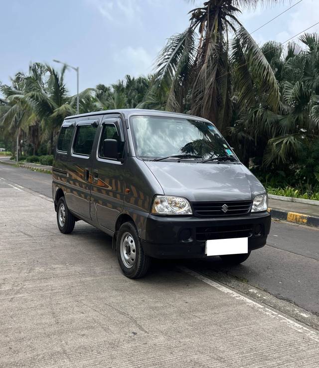 https://images10.gaadi.com/usedcar_image/4601765/original/processed_65b55f881f2567e9e136f14da797c7b5.jpeg?imwidth=6400
