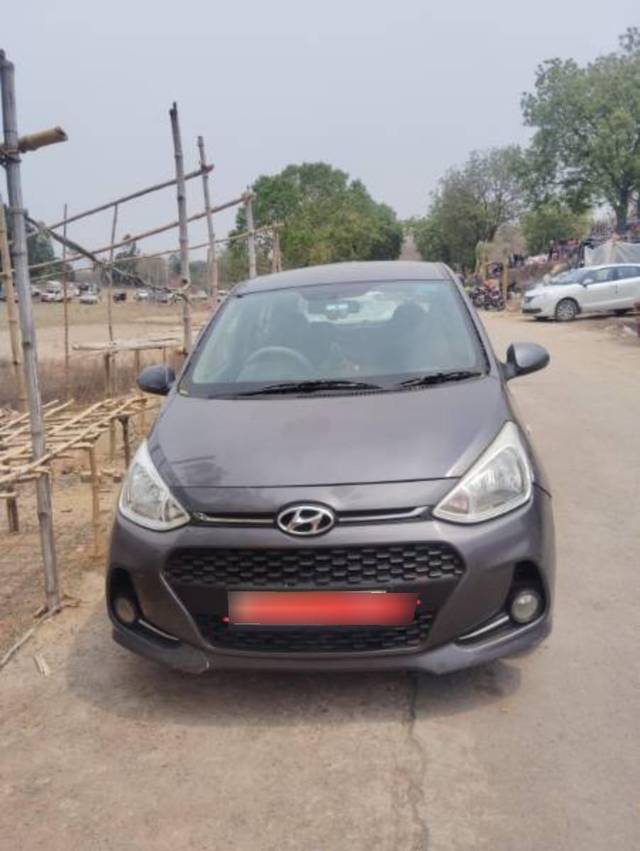 https://images10.gaadi.com/usedcar_image/4601785/original/processed_c27d0998-de06-4c4f-bfb3-ace2627a61c5.jpg?imwidth=6400