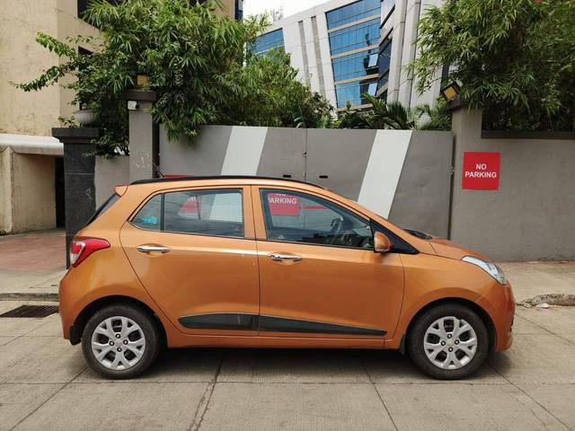 https://images10.gaadi.com/usedcar_image/4601788/original/processed_492f8f17c56c4bffd6792240c6984363.jpeg?imwidth=6401