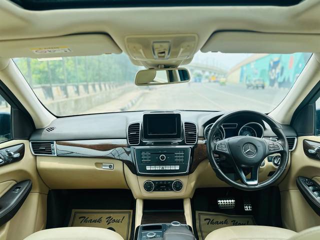 https://images10.gaadi.com/usedcar_image/4601796/original/db4c521d94da00185869af78e85b1b27.jpg?imwidth=6402
