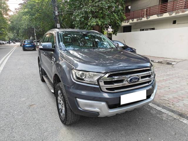 https://images10.gaadi.com/usedcar_image/4601811/original/processed_df2c661c9a4ca273e525826f8438b834.jpg?imwidth=6400