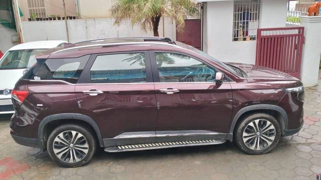 https://images10.gaadi.com/usedcar_image/4601815/original/processed_883fcef158c76d435fc795be602628b0.jpeg?imwidth=6401