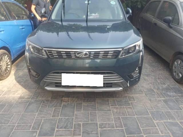 https://images10.gaadi.com/usedcar_image/4601829/original/processed_d0b6cc69-27f7-4dfe-89c9-b2a9a35e89ba.jpeg?imwidth=6400