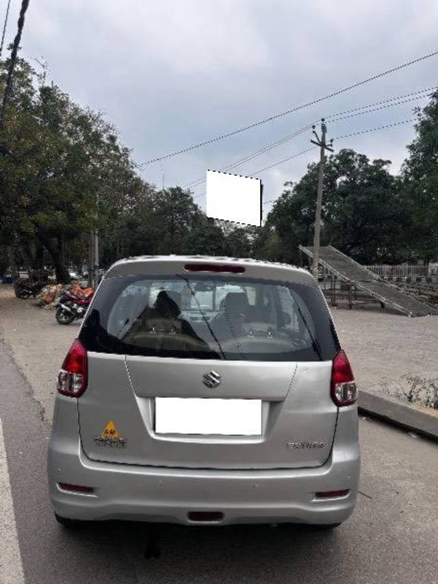 https://images10.gaadi.com/usedcar_image/4601859/original/processed_18b7dc28-5123-44c4-8ae5-d4562cf828f4.jpeg?imwidth=6401