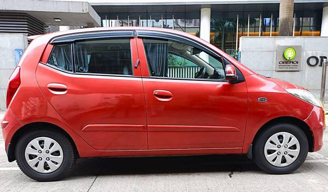 https://images10.gaadi.com/usedcar_image/4601866/original/processed_84aaa17b04d86df415775e4a50c1ae1a.jpeg?imwidth=6401