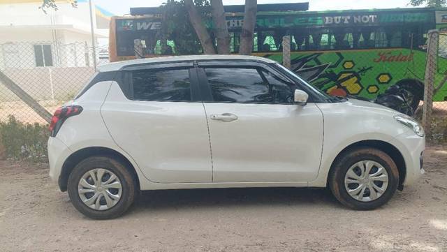 https://images10.gaadi.com/usedcar_image/4601899/original/processed_432b7b66-1aaf-4114-a21f-c170b94719c3.jpg?imwidth=6401