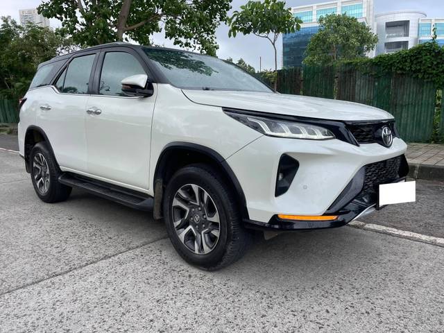 https://images10.gaadi.com/usedcar_image/4601905/original/processed_5ef97a1afdb9480b3502cb5e84aa36c5.jpg?imwidth=6400