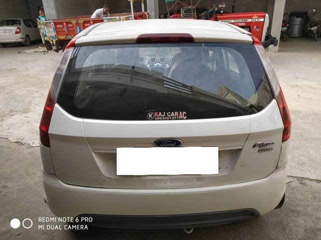https://images10.gaadi.com/usedcar_image/4601983/original/processed_60fe4657-f036-4d34-8d63-781fac460926.jpg?imwidth=6402