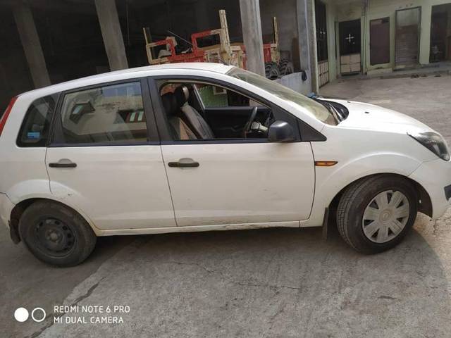 https://images10.gaadi.com/usedcar_image/4601983/original/processed_8b48a39b-5b7e-4d6f-91ac-5e1ce90edb8b.jpg?imwidth=6401