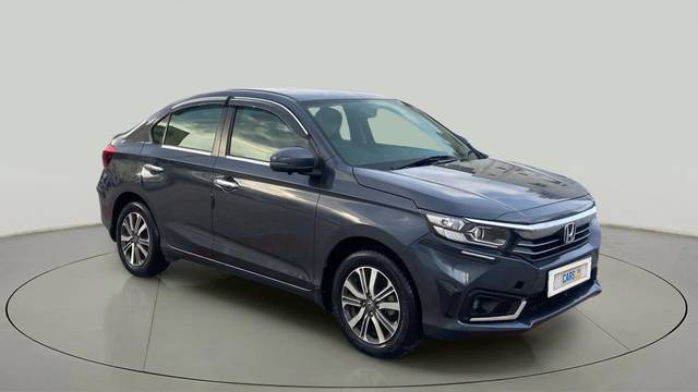 https://images10.gaadi.com/usedcar_image/4601994/original/ab6c7e356d5a8f906ef5596d9d8b46ea.jpg?imwidth=6400