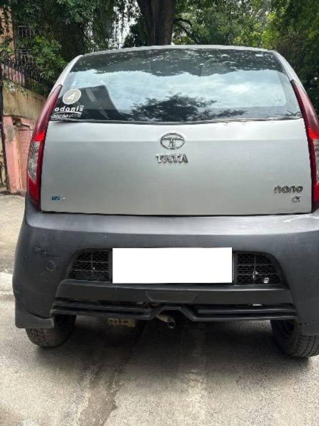https://images10.gaadi.com/usedcar_image/4602038/original/processed_4f93819a-06d8-4b55-9c38-c28b877684ae.jpg?imwidth=6402