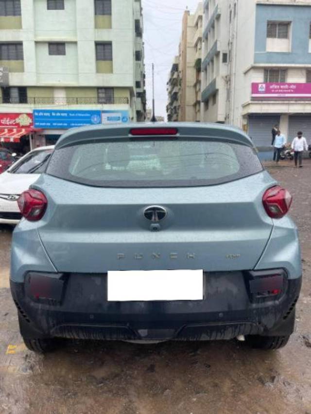 https://images10.gaadi.com/usedcar_image/4602042/original/processed_d2bb018f-f3ba-4fe0-9bb7-c6324fb09717.jpg?imwidth=6401