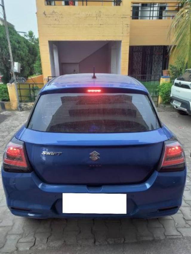 https://images10.gaadi.com/usedcar_image/4602068/original/processed_ec0be9dc-eb6a-4973-8845-19f3e8184ce2.jpg?imwidth=6402