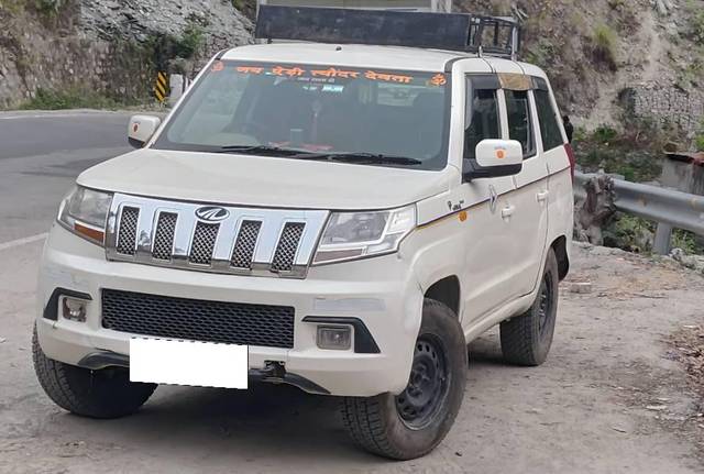 https://images10.gaadi.com/usedcar_image/4602075/original/processed_603ee9d8-1453-45ed-88f5-8806cc527406.jpg?imwidth=6400