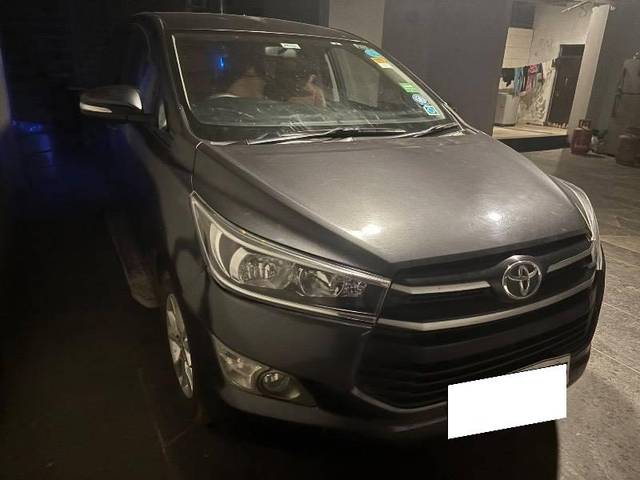 https://images10.gaadi.com/usedcar_image/4602088/original/processed_5ed6daff-3df9-46e6-a754-0dd285dee2ae.jpeg?imwidth=6401