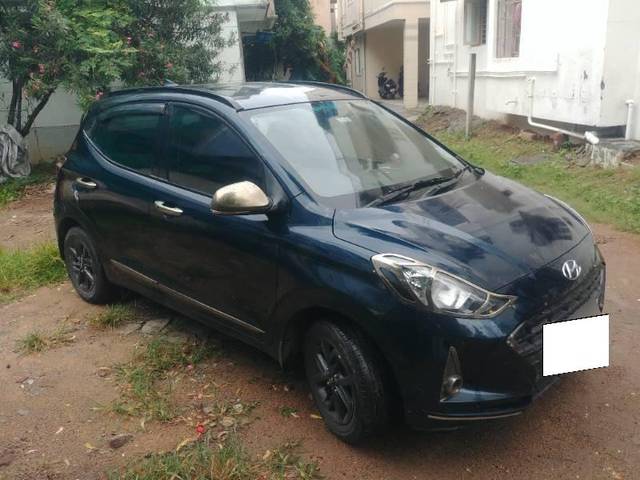 https://images10.gaadi.com/usedcar_image/4602096/original/processed_bc1d100e-bcc5-47a2-ade5-169168f91784.jpg?imwidth=6400