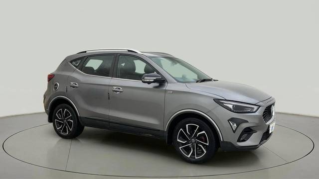 https://images10.gaadi.com/usedcar_image/4602156/original/9c016a0bc6ac4a57e979d58e4466f5d8.jpg?imwidth=6400