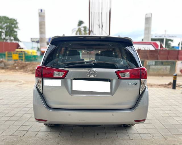 https://images10.gaadi.com/usedcar_image/4602169/original/processed_767b67661bd55ef0b57cee662914eba0.jpg?imwidth=6402