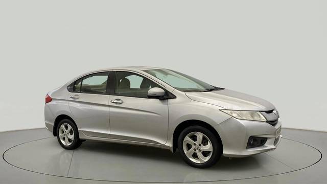 https://images10.gaadi.com/usedcar_image/4602173/original/2abd804ba0d3e480533a07cd88cc6ae9.jpg?imwidth=6400