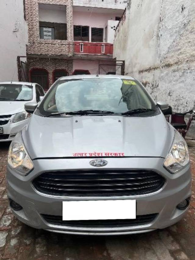 https://images10.gaadi.com/usedcar_image/4602197/original/processed_4d11e560-fa0d-4507-b116-009e43175c7b.jpeg?imwidth=6400