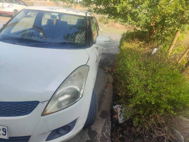 https://images10.gaadi.com/usedcar_image/4602218/original/processed_9e74c892-15c4-4ff2-842a-91038c20cd16.jpg?imwidth=6400