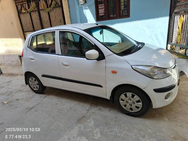 https://images10.gaadi.com/usedcar_image/4602235/original/processed_1f2a5dfe-f474-4c3a-b673-fc04ac68c38d.jpg?imwidth=6401