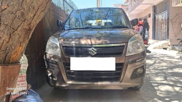 https://images10.gaadi.com/usedcar_image/4602245/original/processed_c9d4cae5-e7b2-4548-9b9e-7b94a5b583ff.jpeg?imwidth=6400