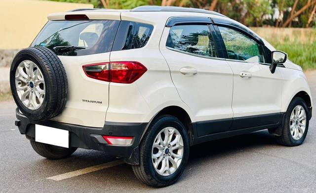 https://images10.gaadi.com/usedcar_image/4602262/original/processed_1fd6915a55791d6d93318af6786a922a.jpg?imwidth=6402