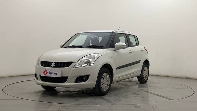https://images10.gaadi.com/usedcar_image/4602374/original/6784ef6d27caab97aab7ea36aeecafc4.JPG?imwidth=6400