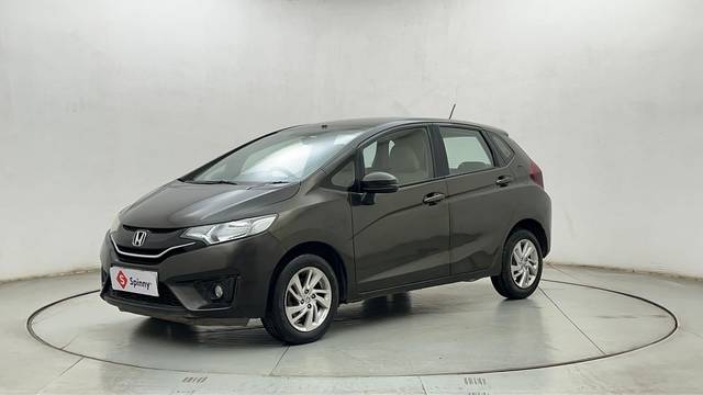 https://images10.gaadi.com/usedcar_image/4602395/original/a4ae08f11a8495562b6d6d75adf0d004.JPG?imwidth=6400