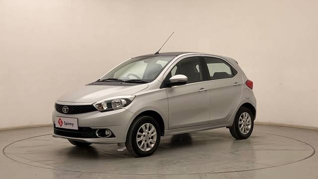 https://images10.gaadi.com/usedcar_image/4602464/original/2a9eefab4cceec57260e71b168f23f05.JPG?imwidth=6400