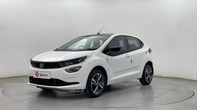 https://images10.gaadi.com/usedcar_image/4602474/original/202e4a54a5495e6a755160522115a828.JPG?imwidth=6400
