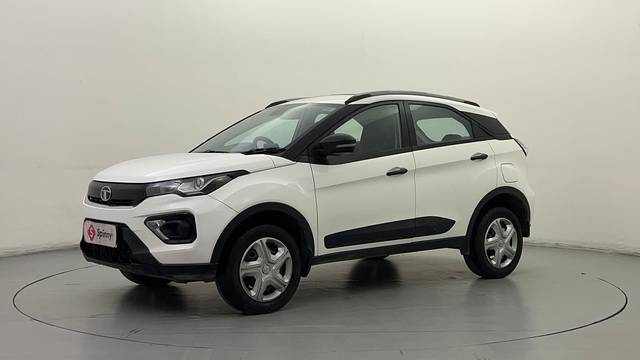 https://images10.gaadi.com/usedcar_image/4602507/original/1b3d003e27b56fdd47374ca7e236b82f.JPG?imwidth=6400