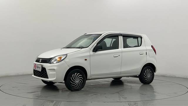 https://images10.gaadi.com/usedcar_image/4602510/original/e456ddc0cdc0c637339a6f0f1bad3b9c.JPG?imwidth=6400