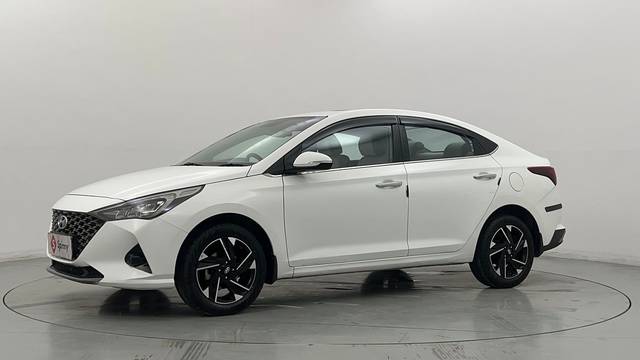 https://images10.gaadi.com/usedcar_image/4602511/original/0566694006df598017007831a27c9de7.JPG?imwidth=6400