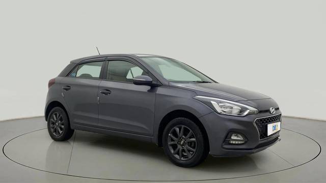 https://images10.gaadi.com/usedcar_image/4602533/original/6c6010bf275a45f1b589a72f7c430dbc.jpg?imwidth=6400