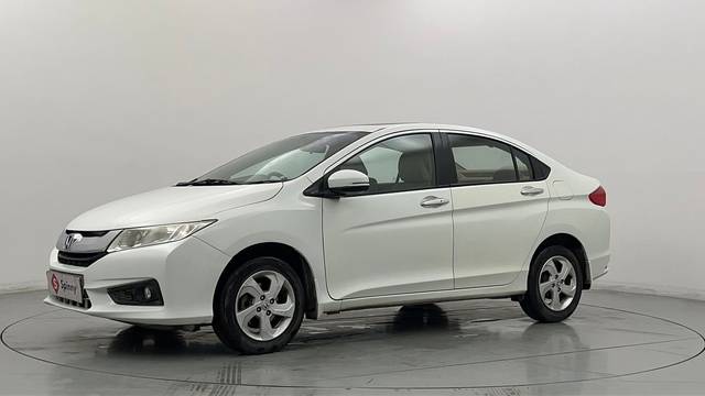 https://images10.gaadi.com/usedcar_image/4602552/original/11e76848f7e83e65ffae4914187d894d.JPG?imwidth=6400