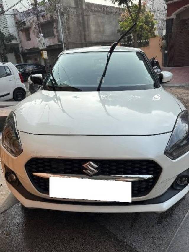 https://images10.gaadi.com/usedcar_image/4602560/original/processed_92002817-dbff-40a4-a9ff-b9feff8aaeec.jpg?imwidth=6401