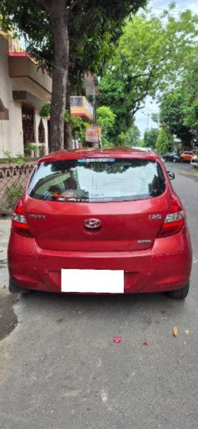 https://images10.gaadi.com/usedcar_image/4602572/original/processed_b781a5db-0e02-4b75-a52e-78655473adf9.jpg?imwidth=6401