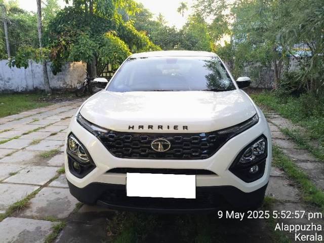 https://images10.gaadi.com/usedcar_image/4602621/original/processed_16186077-7bce-4c95-9e24-5179b9fcbe19.jpg?imwidth=6402