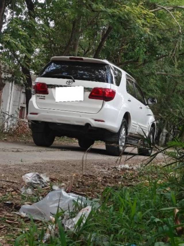 https://images10.gaadi.com/usedcar_image/4602628/original/processed_b409e310-7324-492d-a185-2b4ac0eb84db.jpeg?imwidth=6402