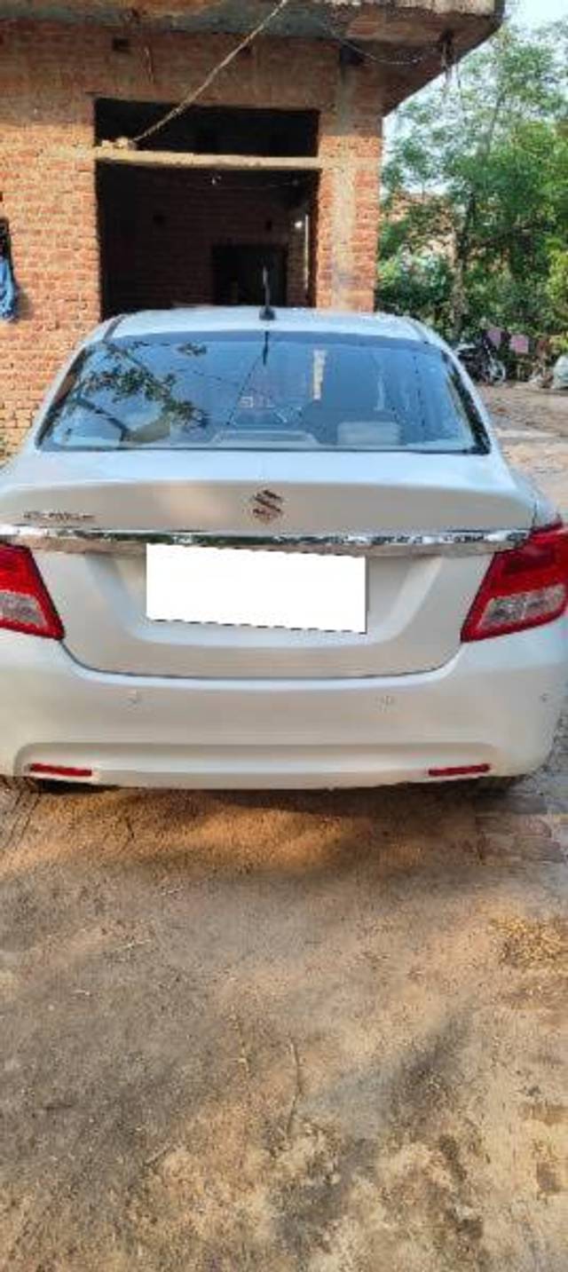 https://images10.gaadi.com/usedcar_image/4602666/original/processed_50dcb9b3-9564-4e4d-8483-aa1dd80007c8.jpg?imwidth=6401