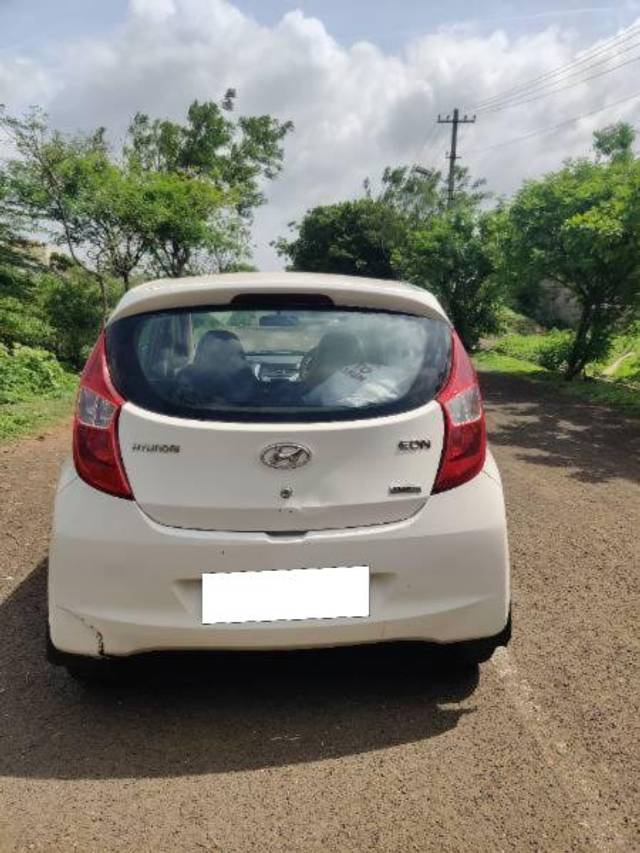 https://images10.gaadi.com/usedcar_image/4602680/original/processed_f5882715-6e7f-4236-8cef-460e4ca67db9.jpg?imwidth=6402