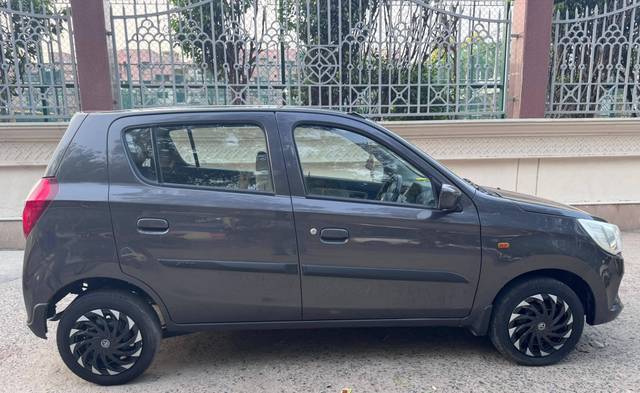 https://images10.gaadi.com/usedcar_image/4602681/original/processed_566edf976f7d0b8287d4a6bf91f370b6.jpg?imwidth=6402
