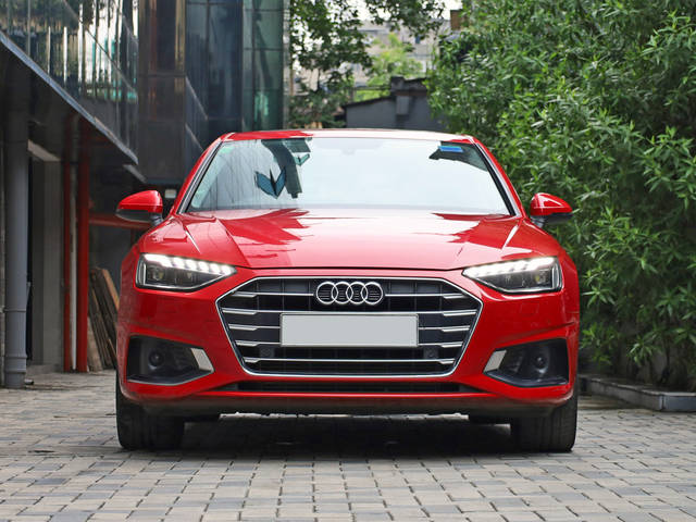 https://images10.gaadi.com/usedcar_image/4602685/original/9e153de86086a7c17f65d5fd6e3d30e4.jpg?imwidth=6401