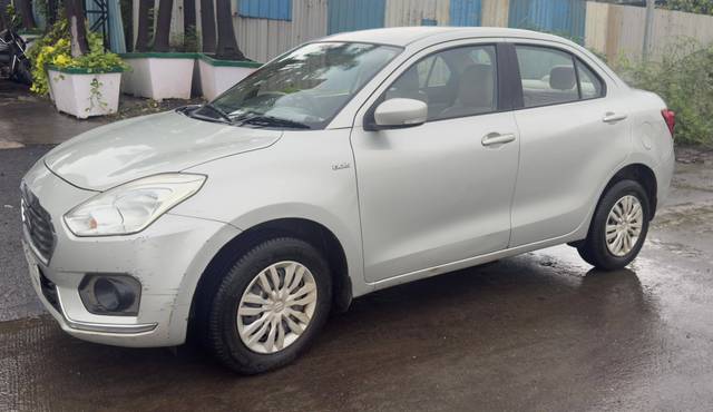 https://images10.gaadi.com/usedcar_image/4602692/original/processed_3e37dd066638f7ca0a8b75706d71bc98.jpeg?imwidth=6400