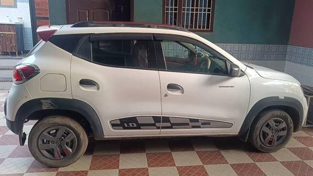 https://images10.gaadi.com/usedcar_image/4602727/original/processed_a4f97d1f-8682-4eb3-86c7-a752f80b39b7.jpg?imwidth=6401