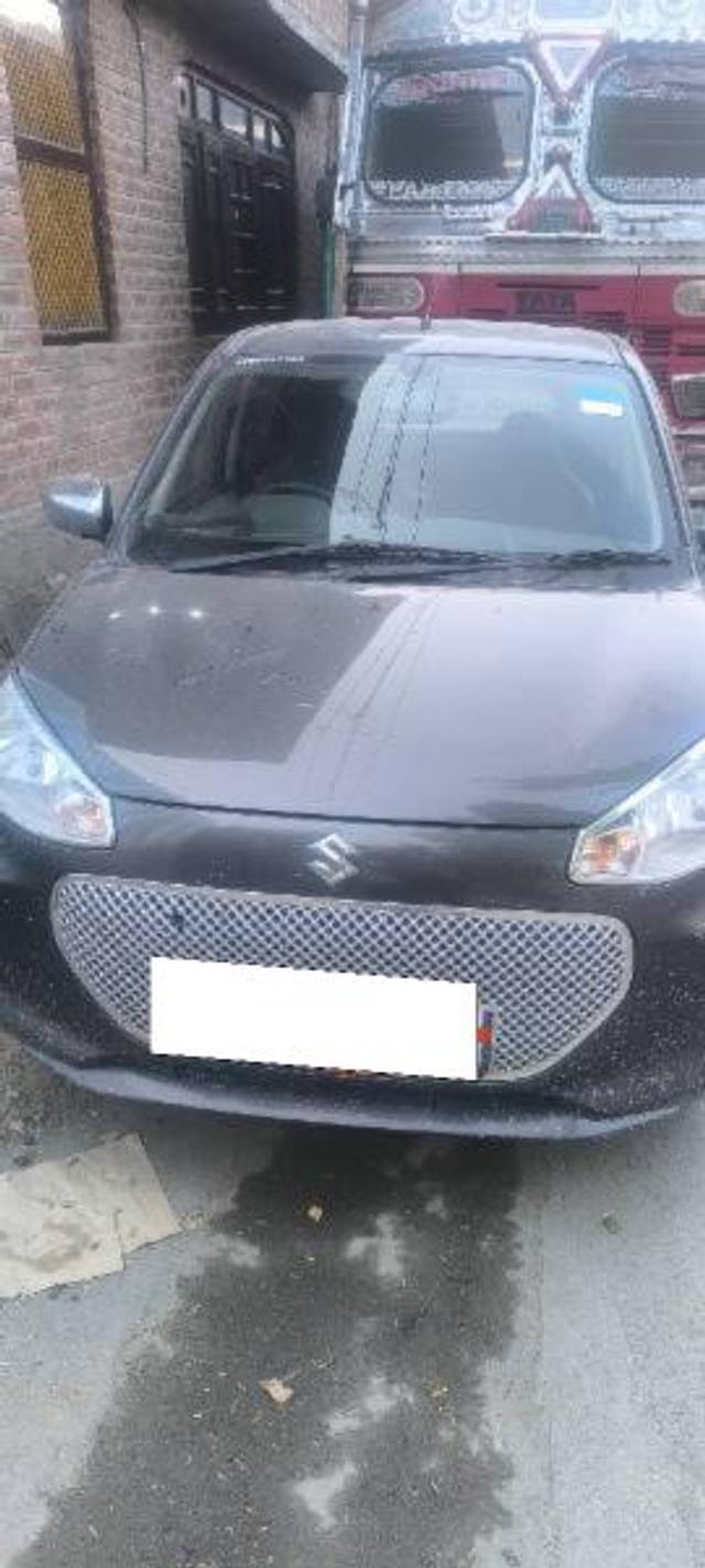 https://images10.gaadi.com/usedcar_image/4602763/original/processed_762aedb6-810b-4108-9bd2-ea1df23d9e16.jpg?imwidth=6401