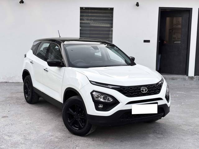 https://images10.gaadi.com/usedcar_image/4602764/original/processed_a5dc8c324a6fb91eee0ef472f78dfd28.jpg?imwidth=6400