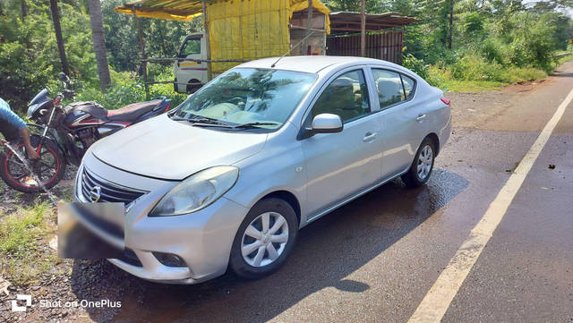 https://images10.gaadi.com/usedcar_image/4602766/original/b67118ae-aa71-4f5c-b660-a2fd9df3673b.png?imwidth=6400